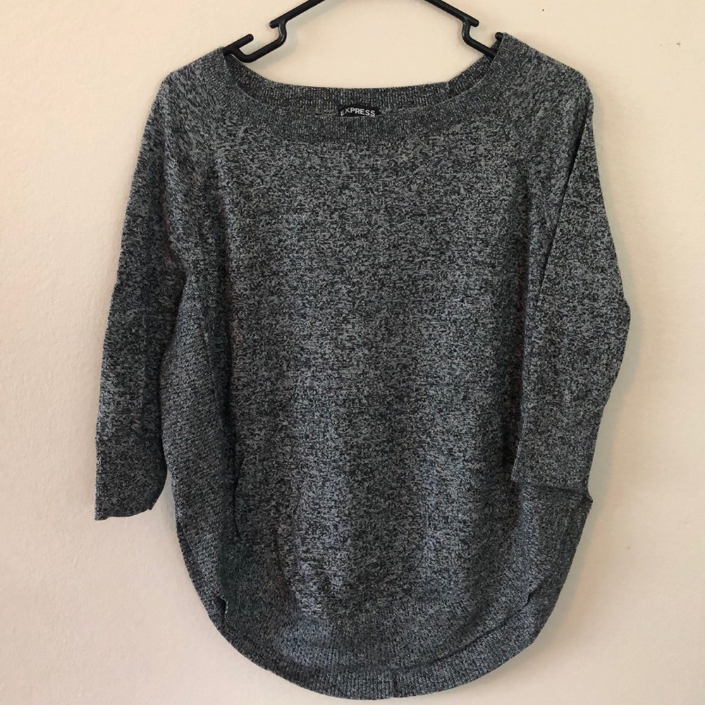 Circle hem marbled tunic